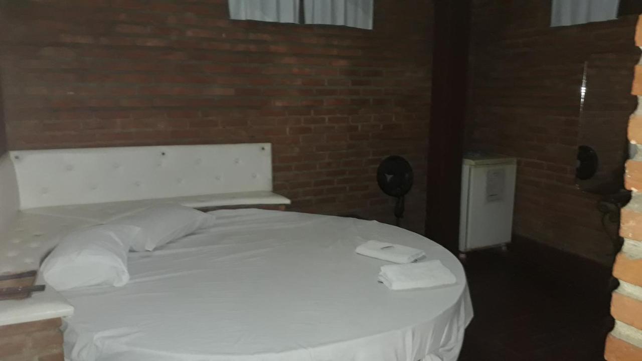 São João del Rei Planeta Sex Motel מראה חיצוני תמונה